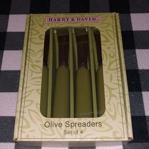 Spreaders NOT FOR SALE